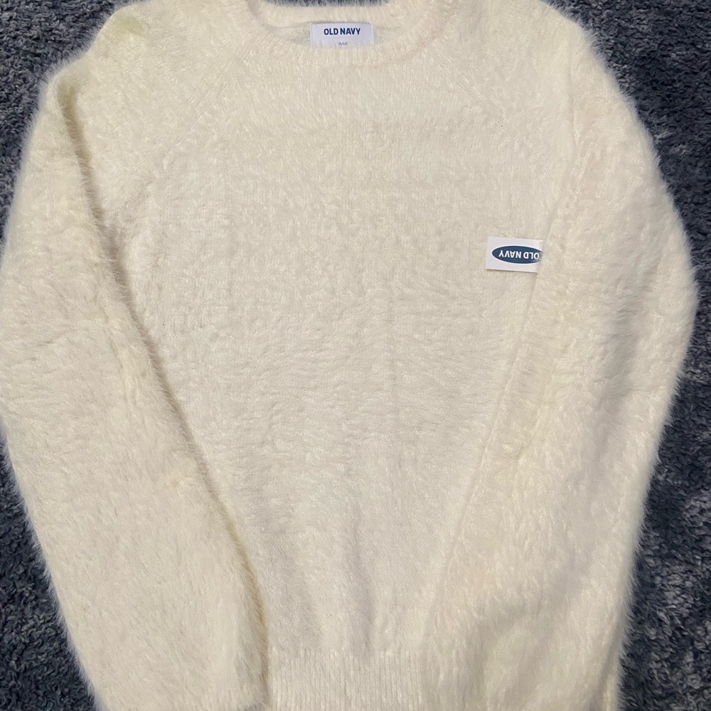 Old Navy Cream Cozy Fuzzy Pullover